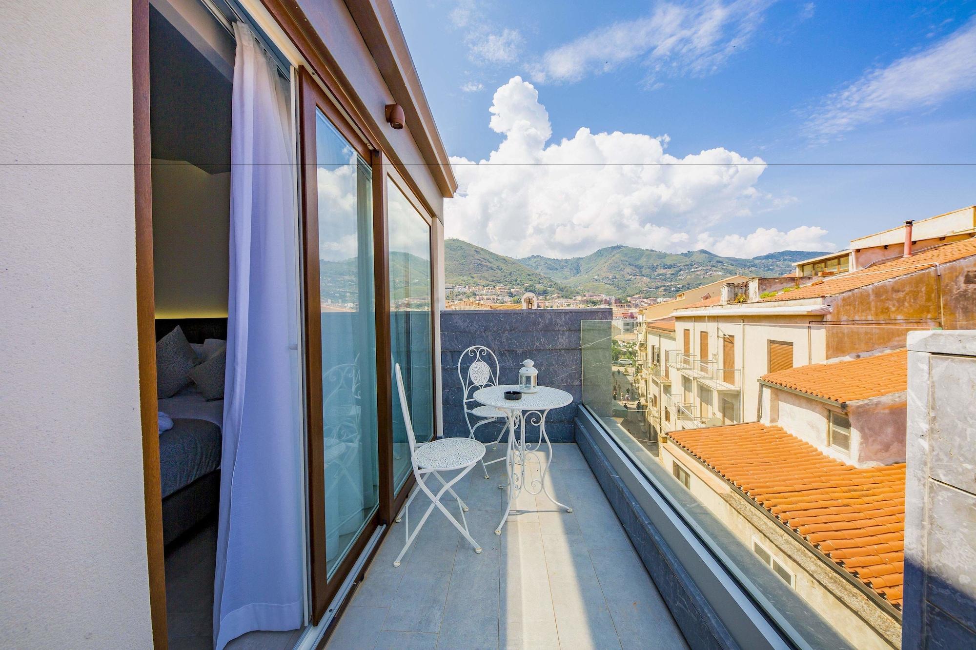 Ossuna Bay Hotel Boutique Cefalu Exterior photo